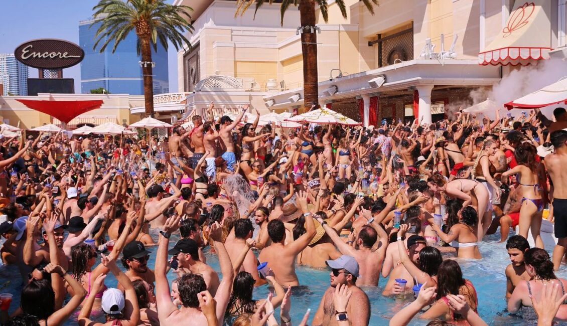 vegas pool party at encore beach club wynn resort