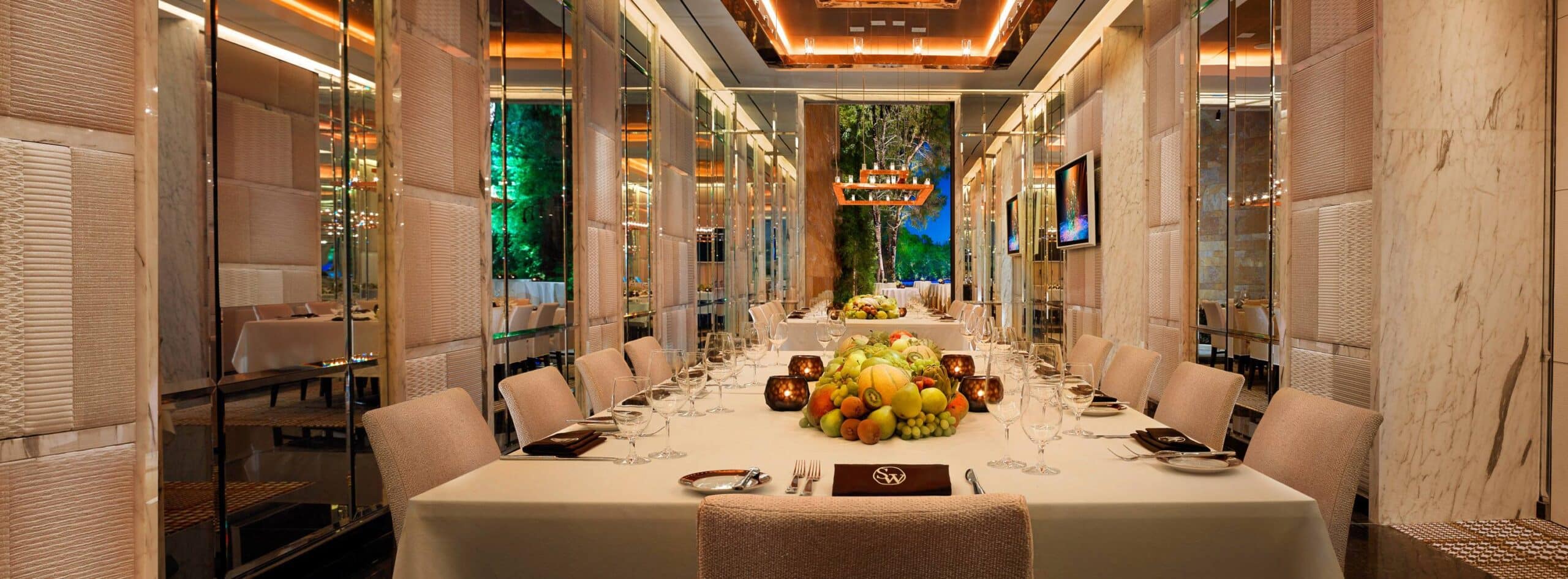 SWsteakhouse_RCVIP SW steakhouse dining area